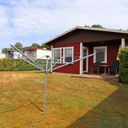 Attraktive Raeuberkuhle In * 科瑟罗