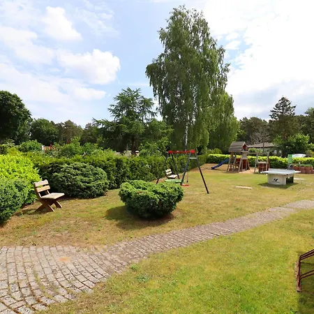 Attraktive Raeuberkuhle In