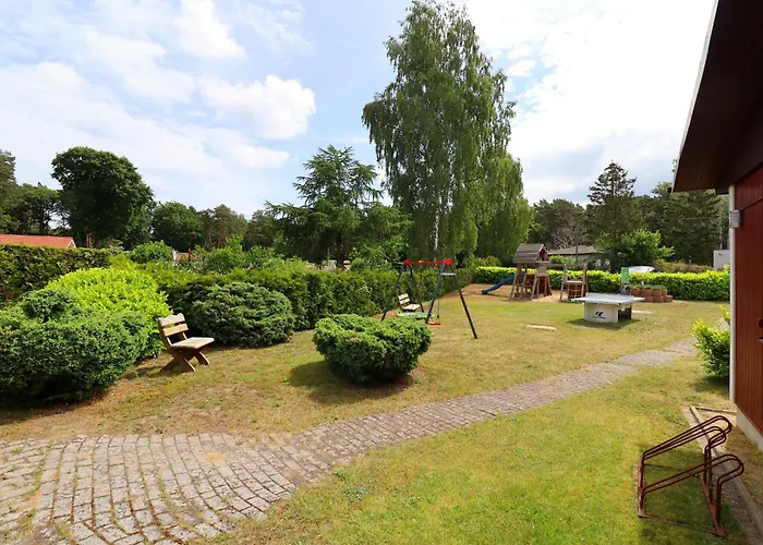 Attraktive Raeuberkuhle In